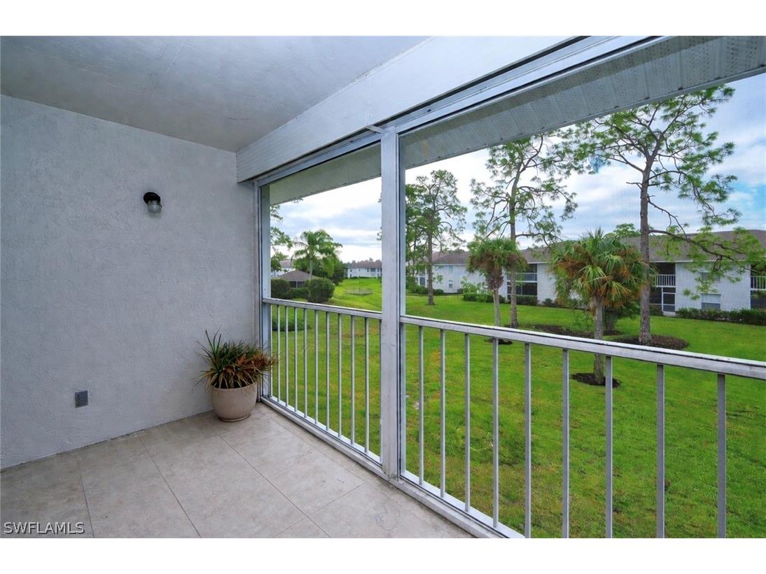 1476 Churchill Circle #J-202 Naples FL 34116 226010887 image9