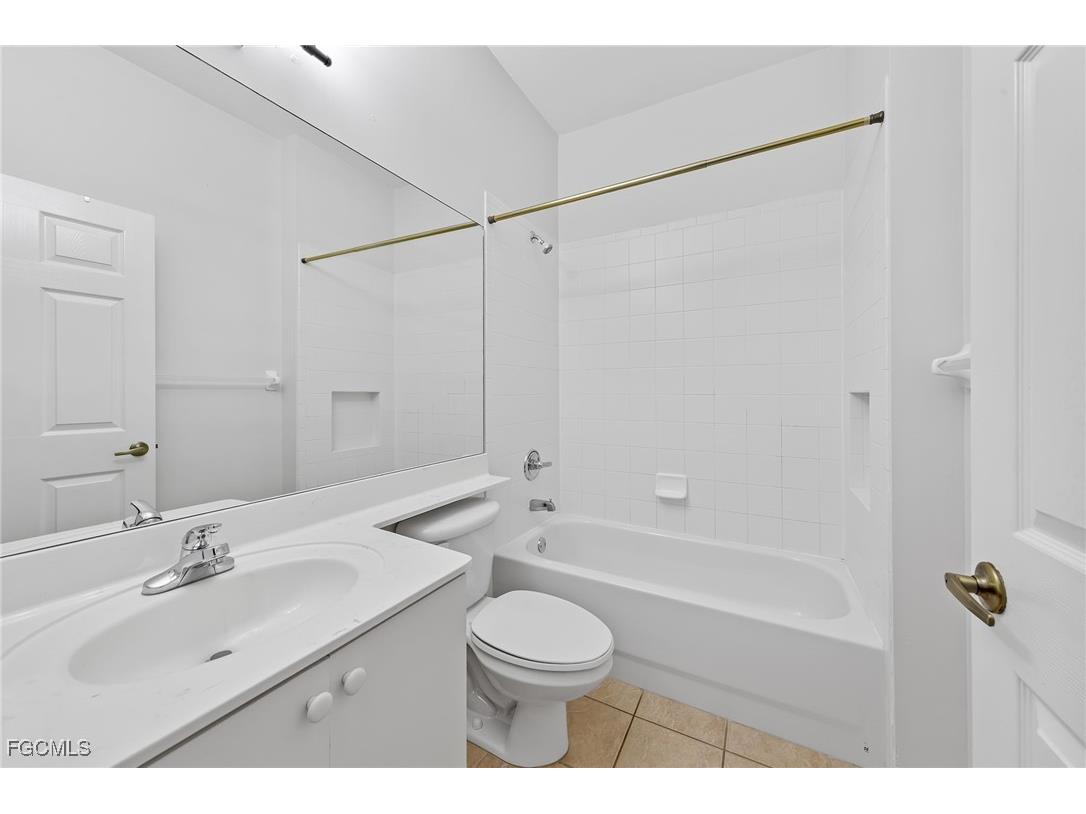 14764 Pinnacle Place #65 Naples FL 34119 2026004755 image12
