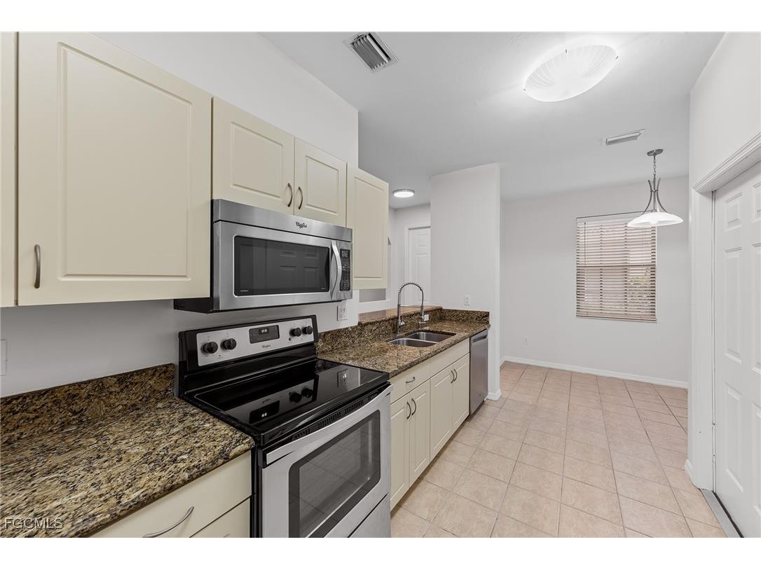 14764 Pinnacle Place #65 Naples FL 34119 2026004755 image19