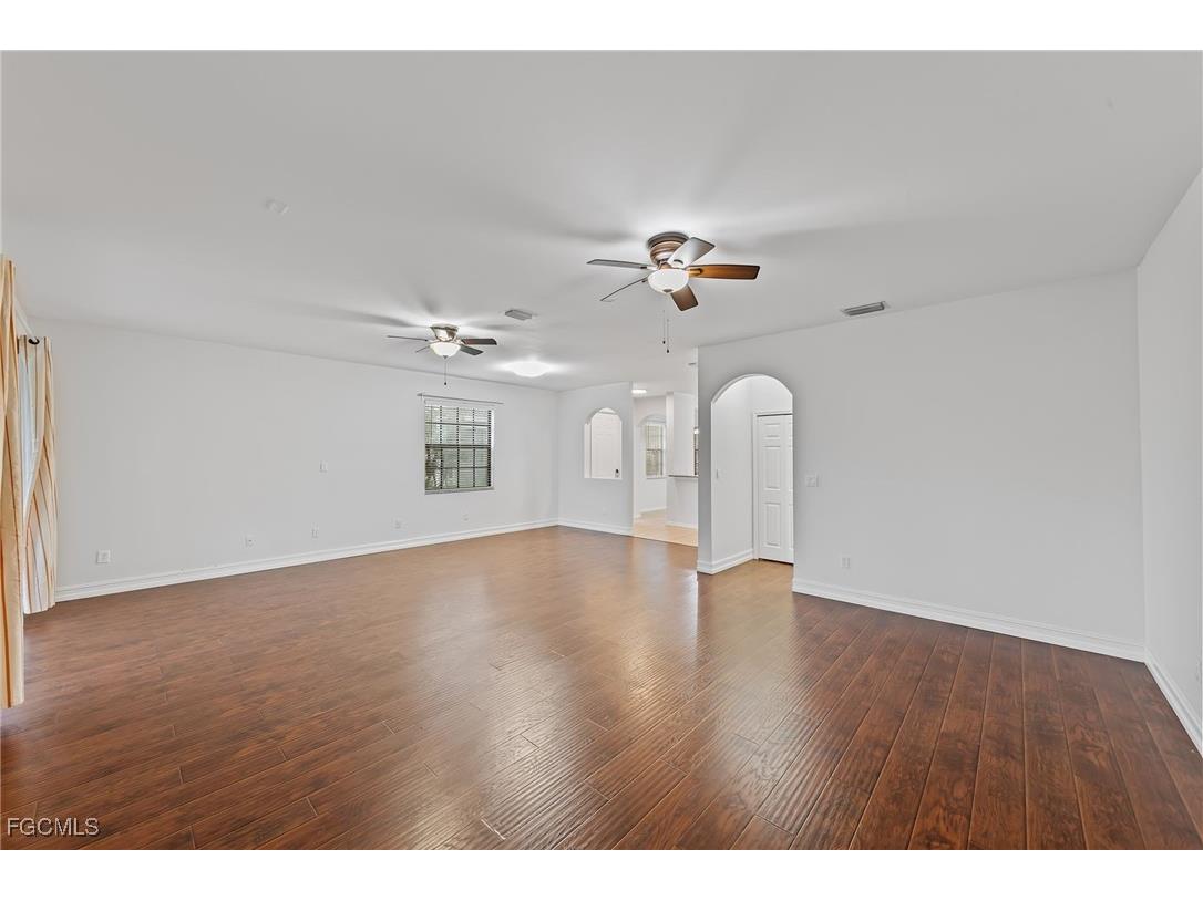 14764 Pinnacle Place #65 Naples FL 34119 2026004755 image9