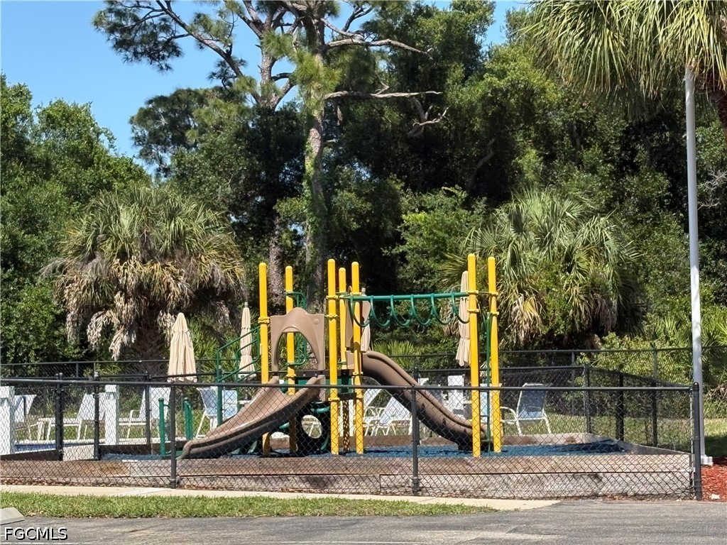 14769 Calusa Palms Drive #101 Fort Myers FL 33919 2026018267 image37