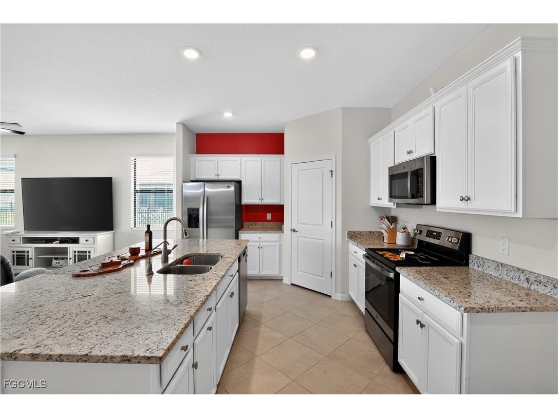 14771 Daroco Lane Fort Myers FL 33905 2025013196 image2