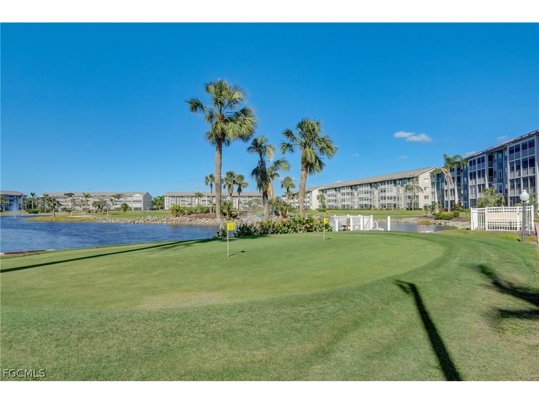 14771 Hole In 1 Circle #106 Fort Myers FL 33919 2026009016 image2