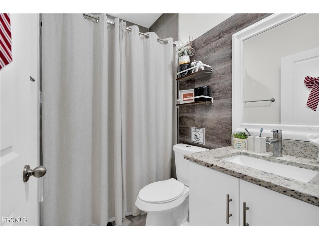 1478 Jay Terrace Labelle FL 33935 2026005719 image17