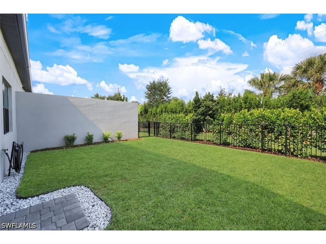 14788 Kingfisher Loop Naples FL 34120 226025092 image21