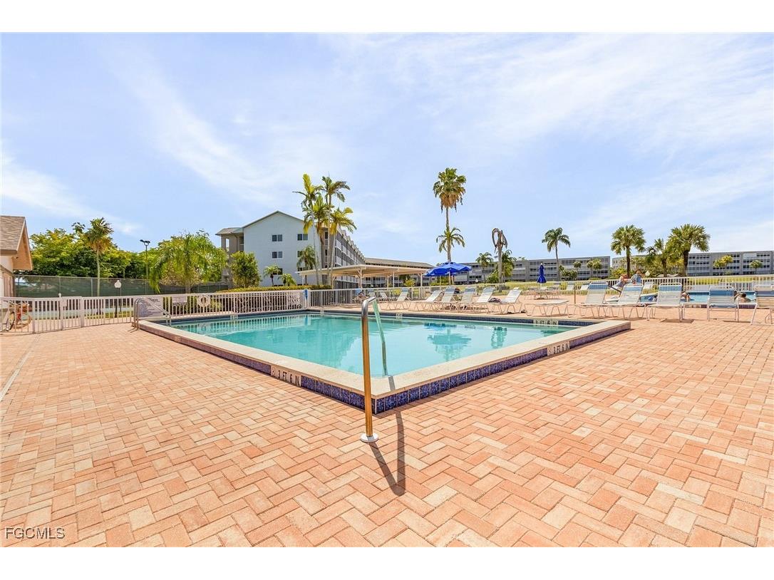 14791 Hole In Hole Circle #305 - SAWGRASS Fort Myers FL 33919 2025021365 image30