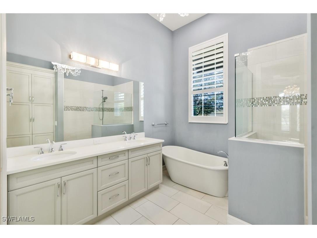 14792 Spinnaker Way Naples FL 34114 225072916 image28