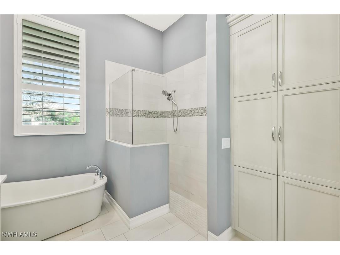 14792 Spinnaker Way Naples FL 34114 225072916 image29