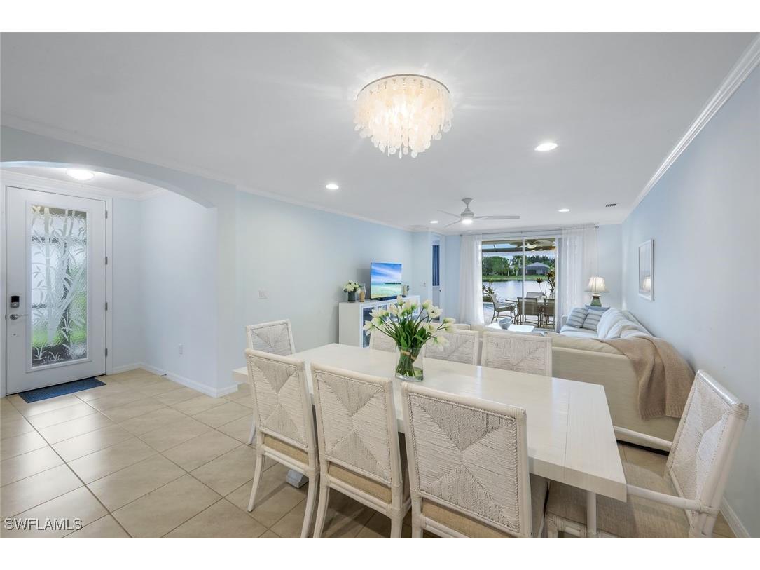 14795 Edgewater Circle Naples FL 34114 225076399 image11