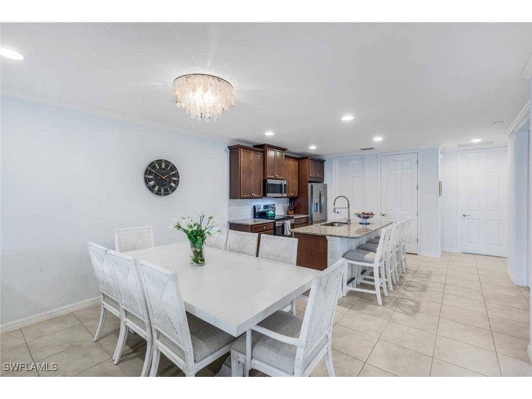 14795 Edgewater Circle Naples FL 34114 225076399 image12