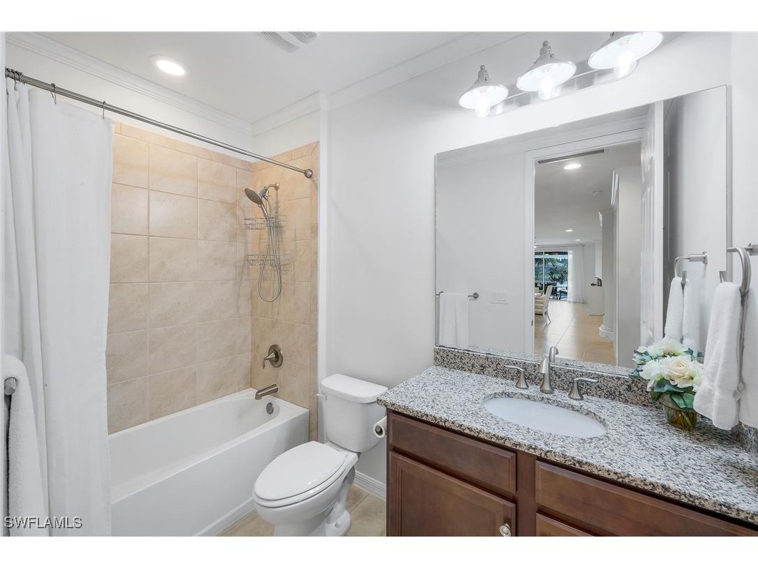 14795 Edgewater Circle Naples FL 34114 225076399 image19