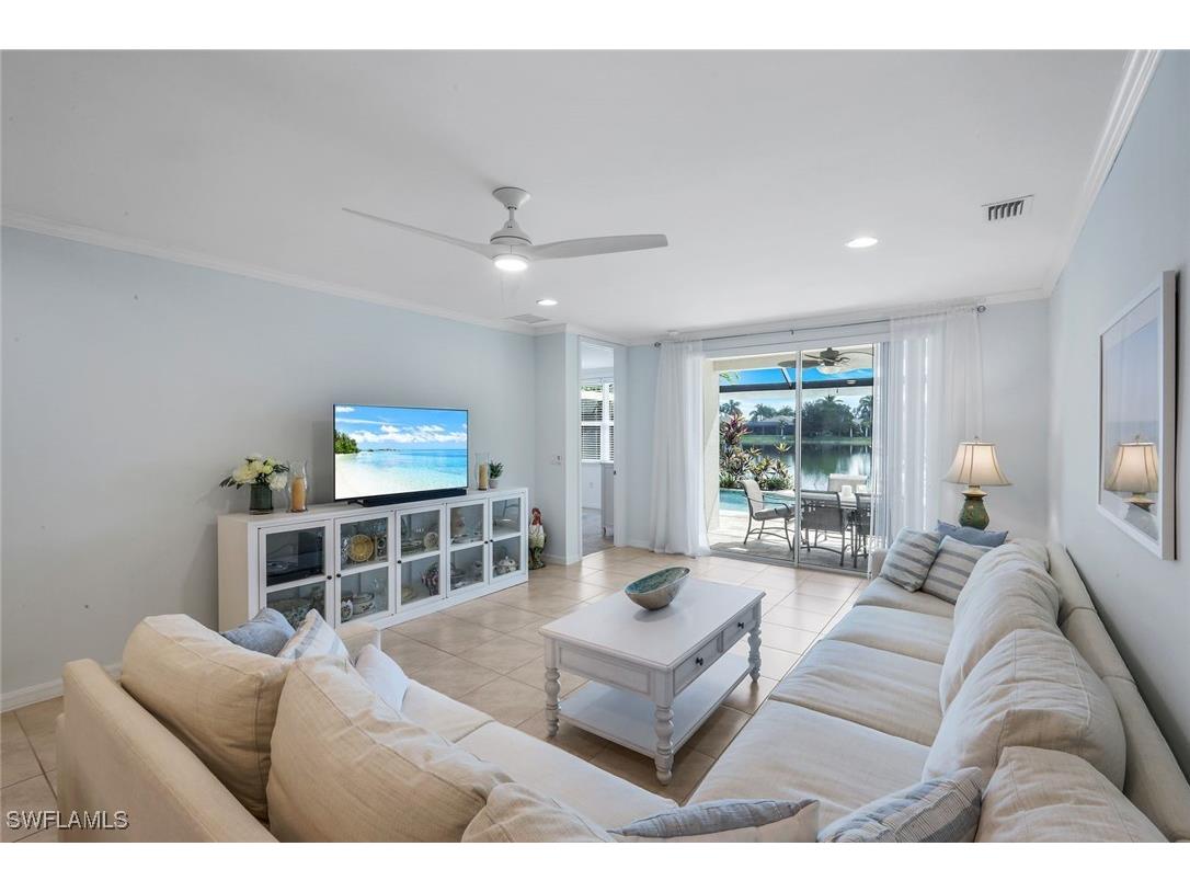 14795 Edgewater Circle Naples FL 34114 225076399 image3