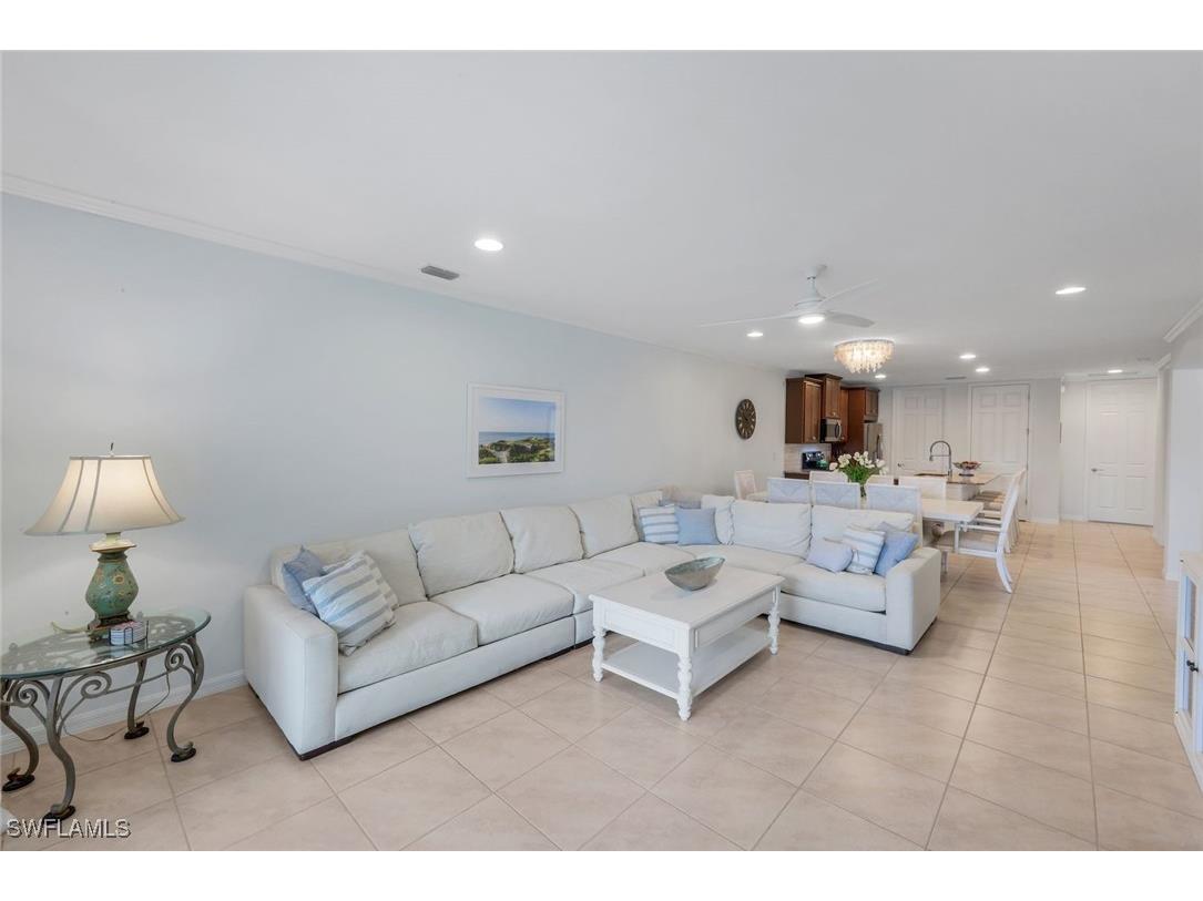 14795 Edgewater Circle Naples FL 34114 225076399 image5