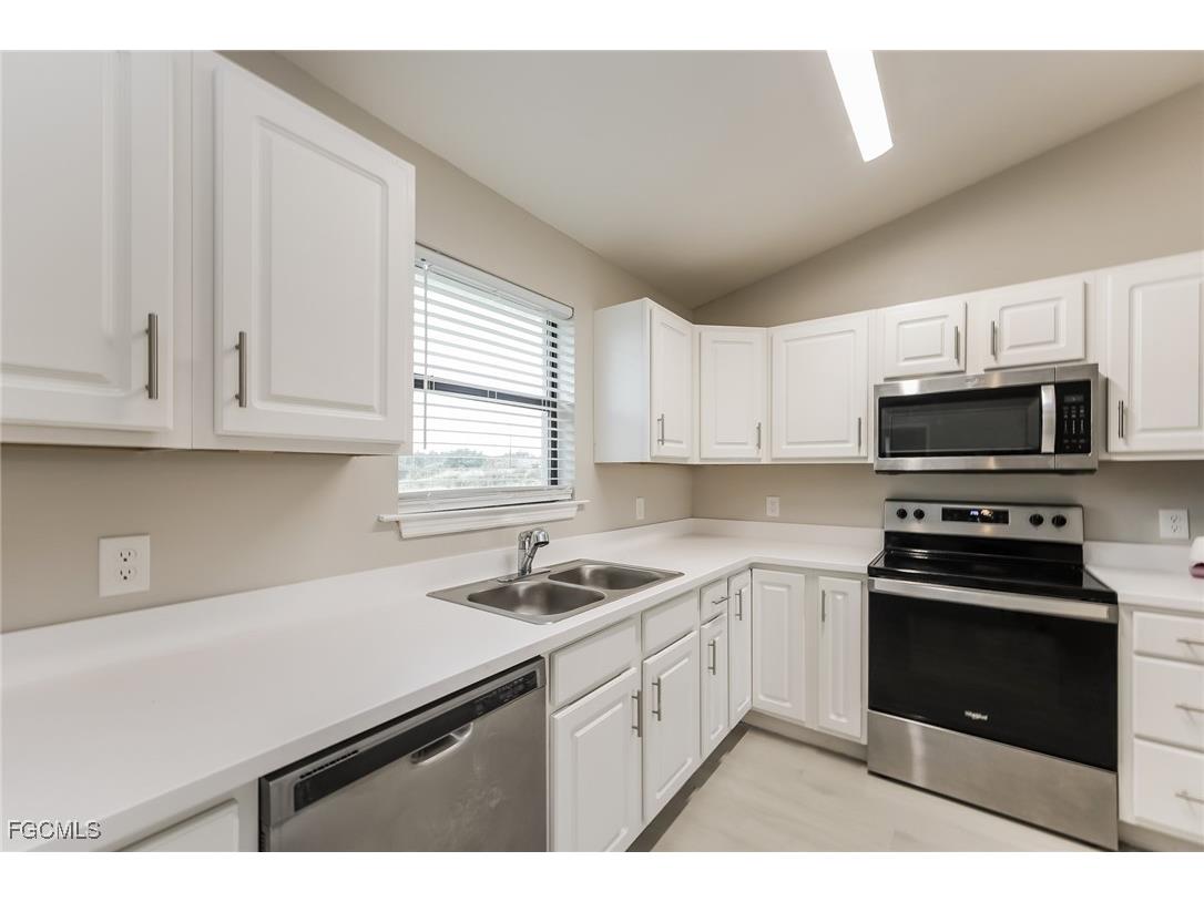 148 Partridge Street Lehigh Acres FL 33974 2025024261 image5