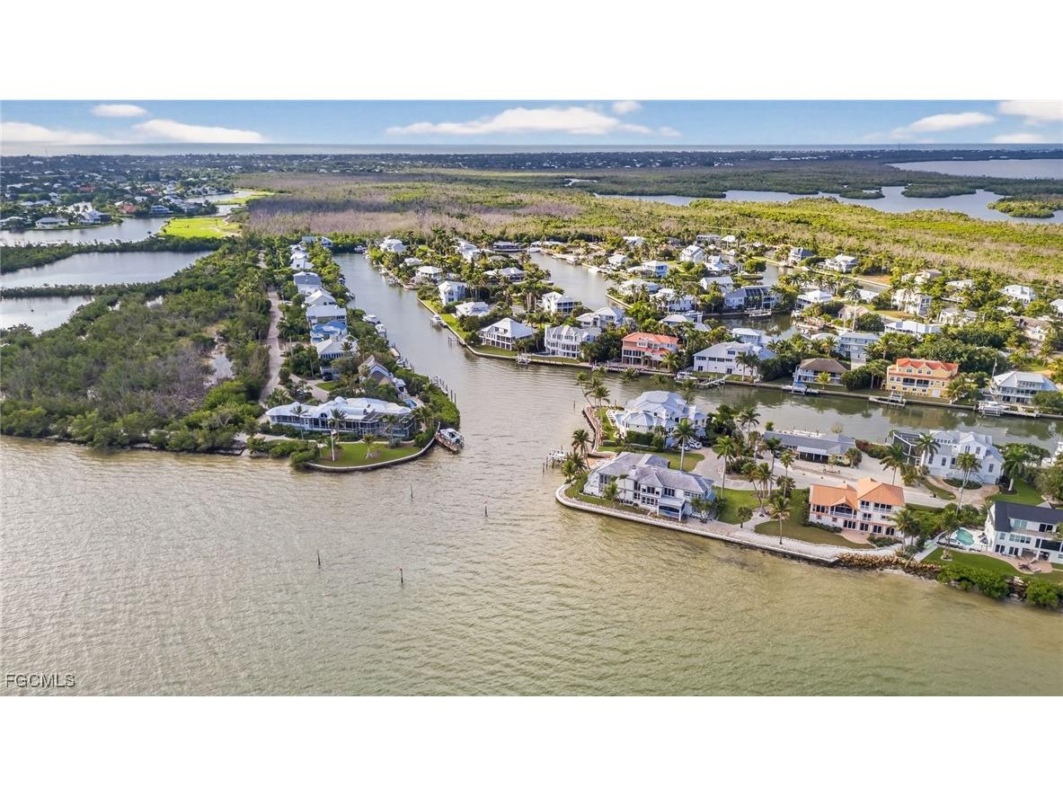 1480 Angel Drive Sanibel FL 33957 2025023457 image2