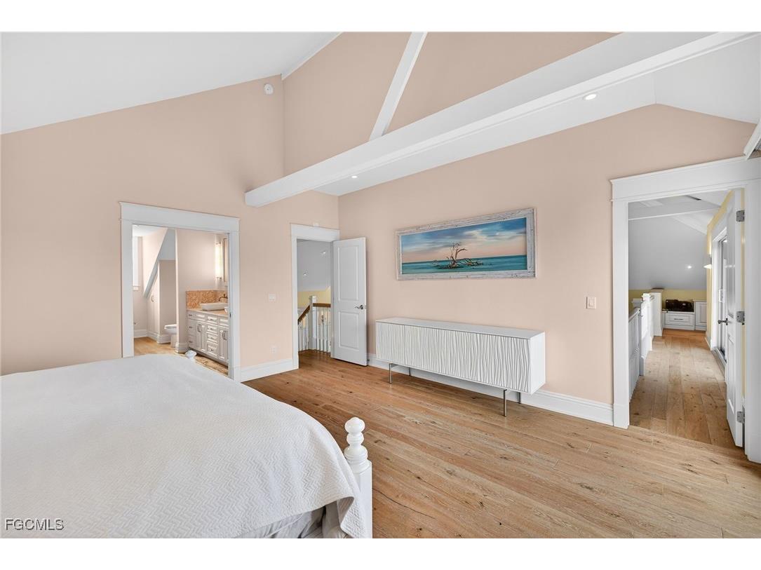 1480 Angel Drive Sanibel FL 33957 2025023457 image20