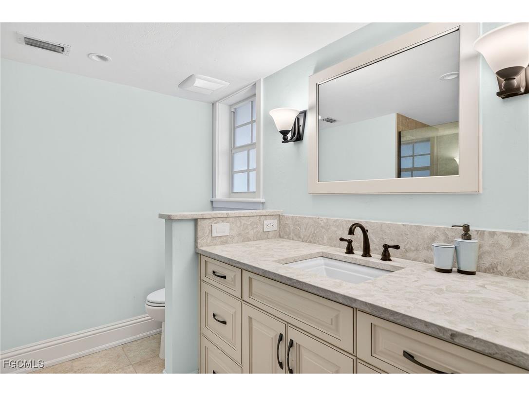 1480 Angel Drive Sanibel FL 33957 2025023457 image30