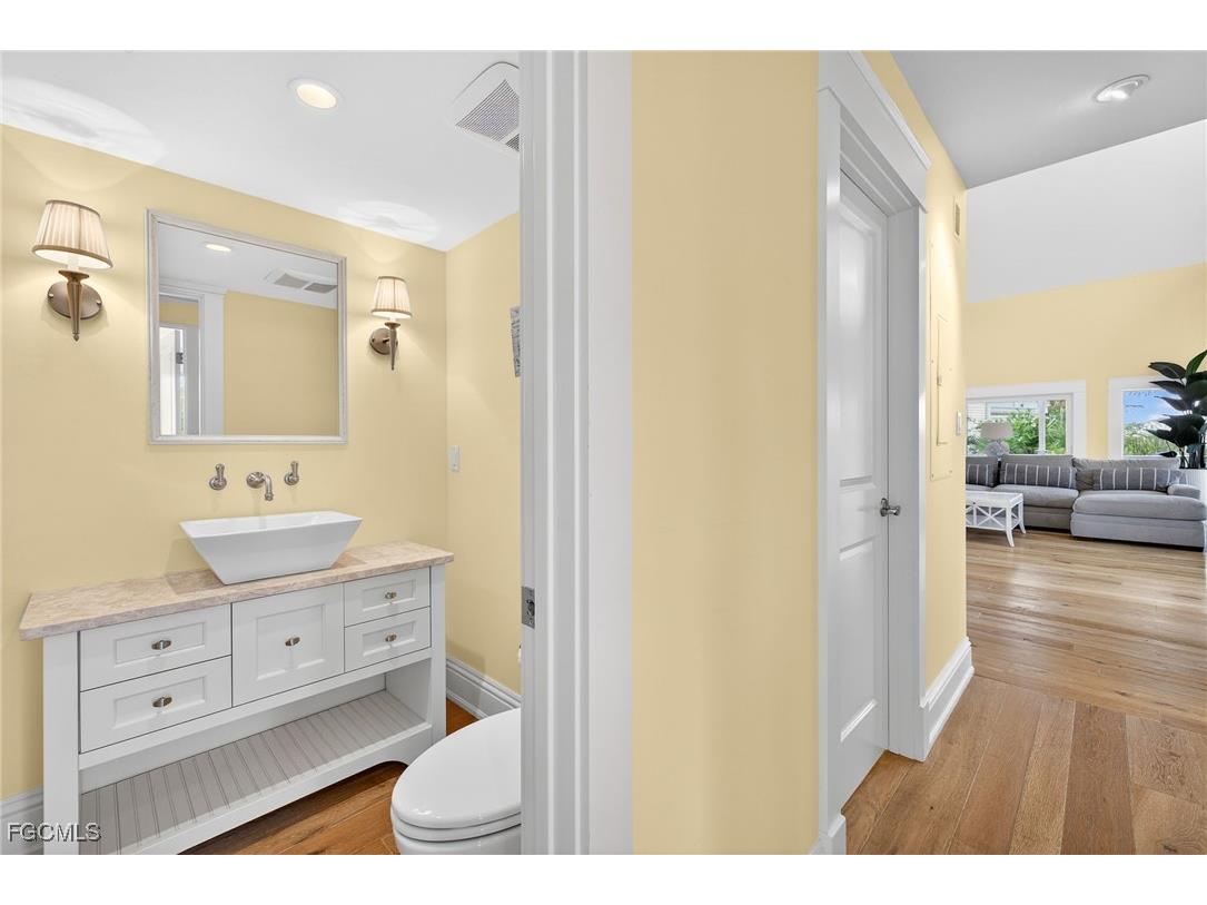 1480 Angel Drive Sanibel FL 33957 2025023457 image34