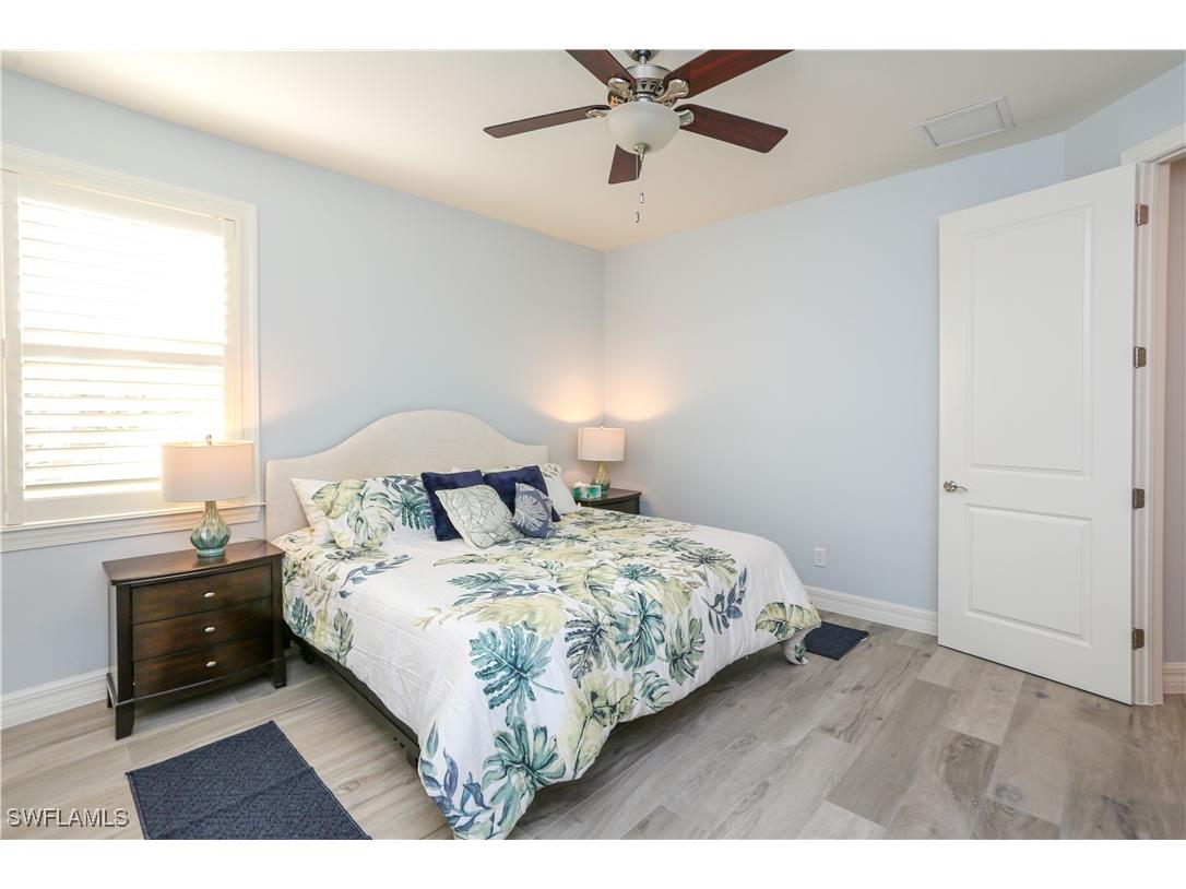 1480 Curlew Avenue Naples FL 34102 225046918 image3