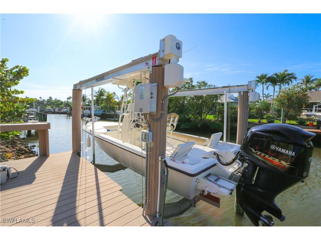 1480 Curlew Avenue Naples FL 34102 225046918 image38