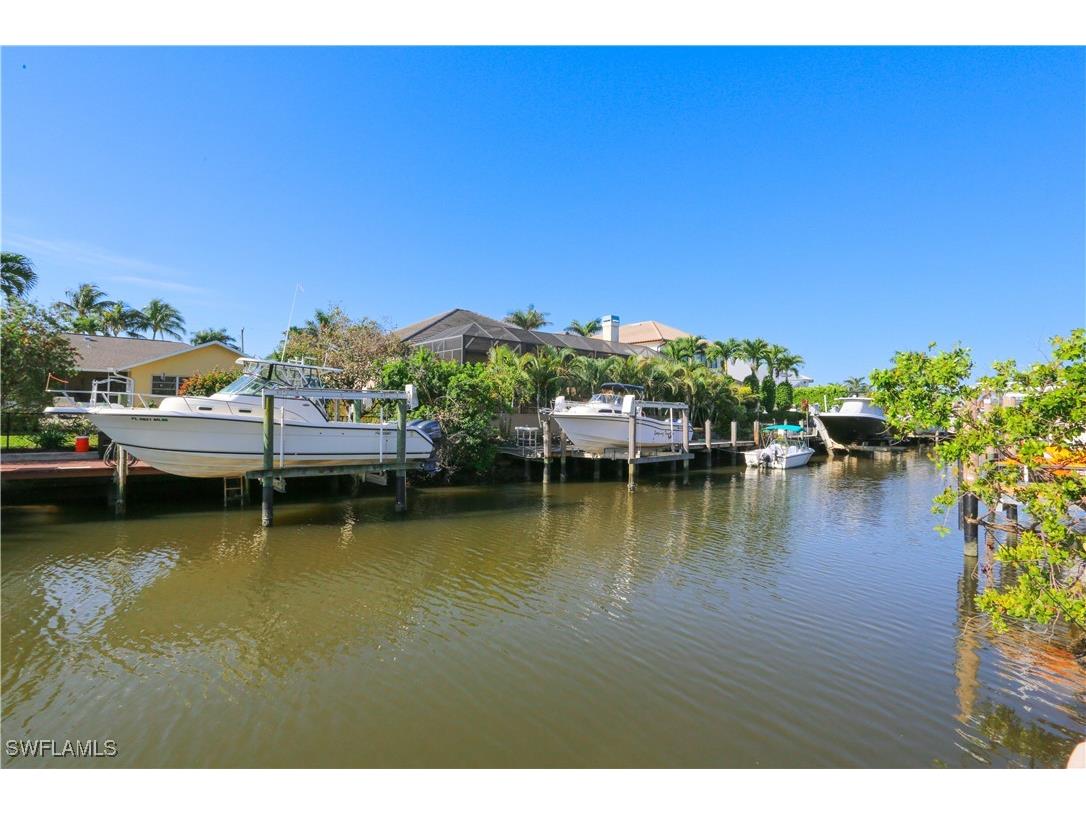 1480 Curlew Avenue Naples FL 34102 225046918 image40