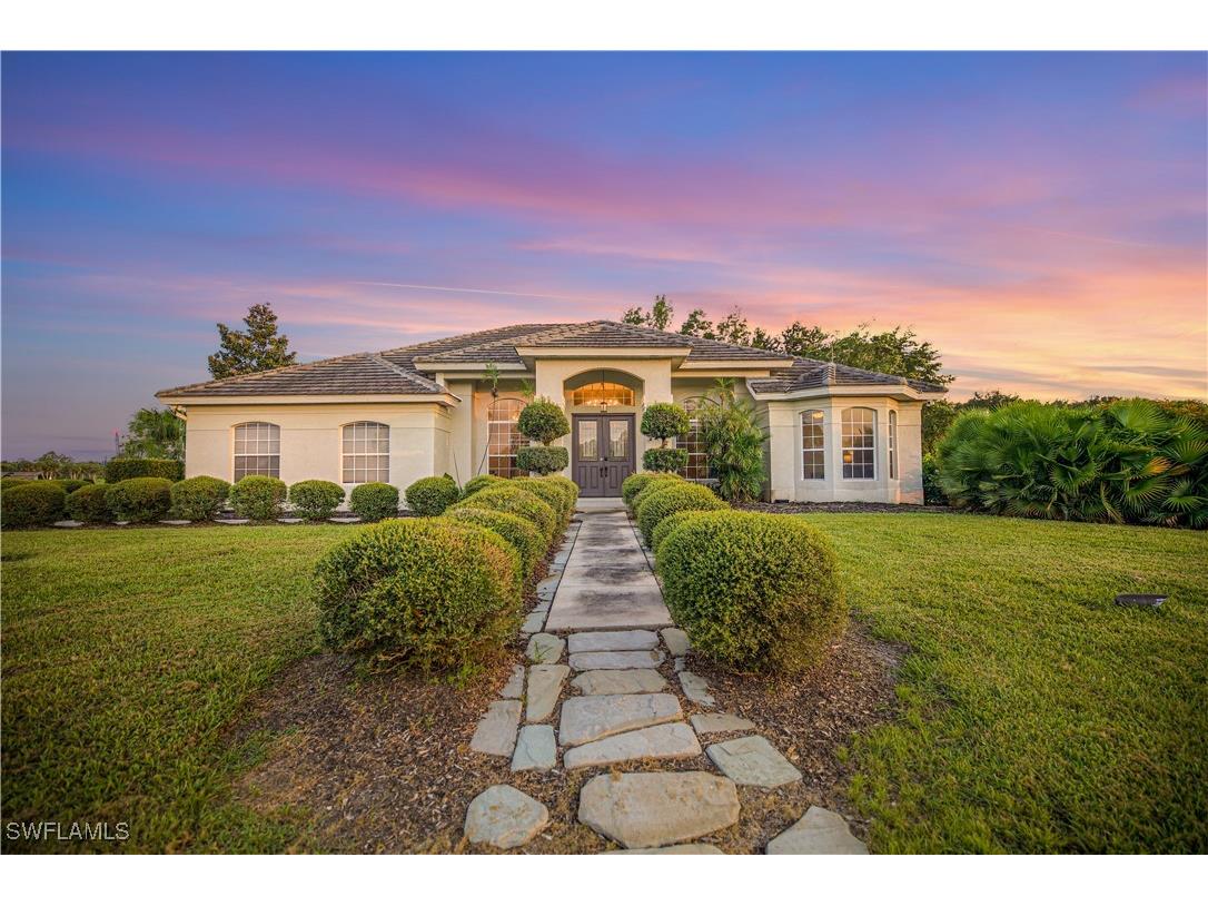 1480 Peach Place Naples FL 34117 225064390 image1