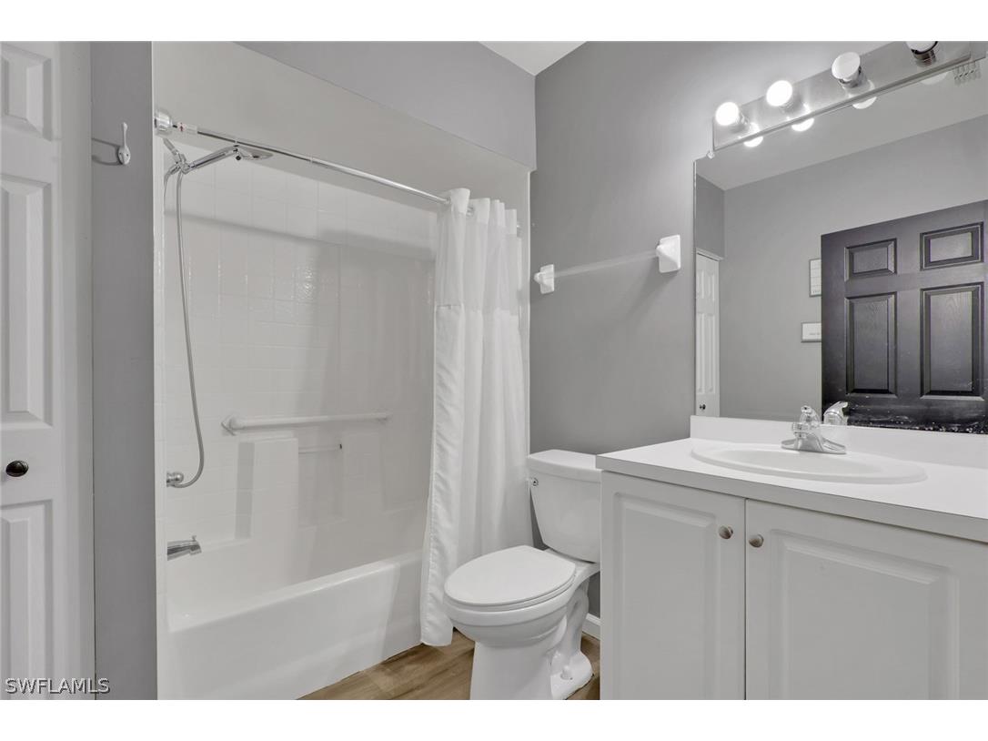 14801 Park Lake Drive #104 Fort Myers FL 33919 226006241 image8