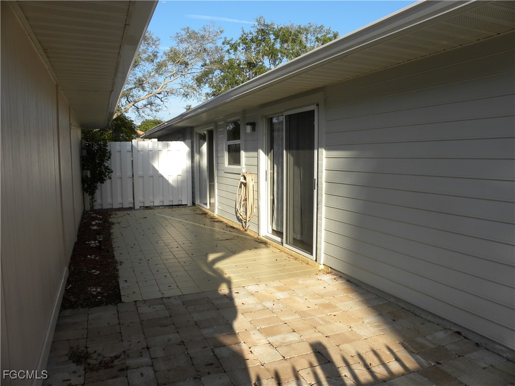 14807 Crooked Pond Court Fort Myers FL 33908 2025007704 image10