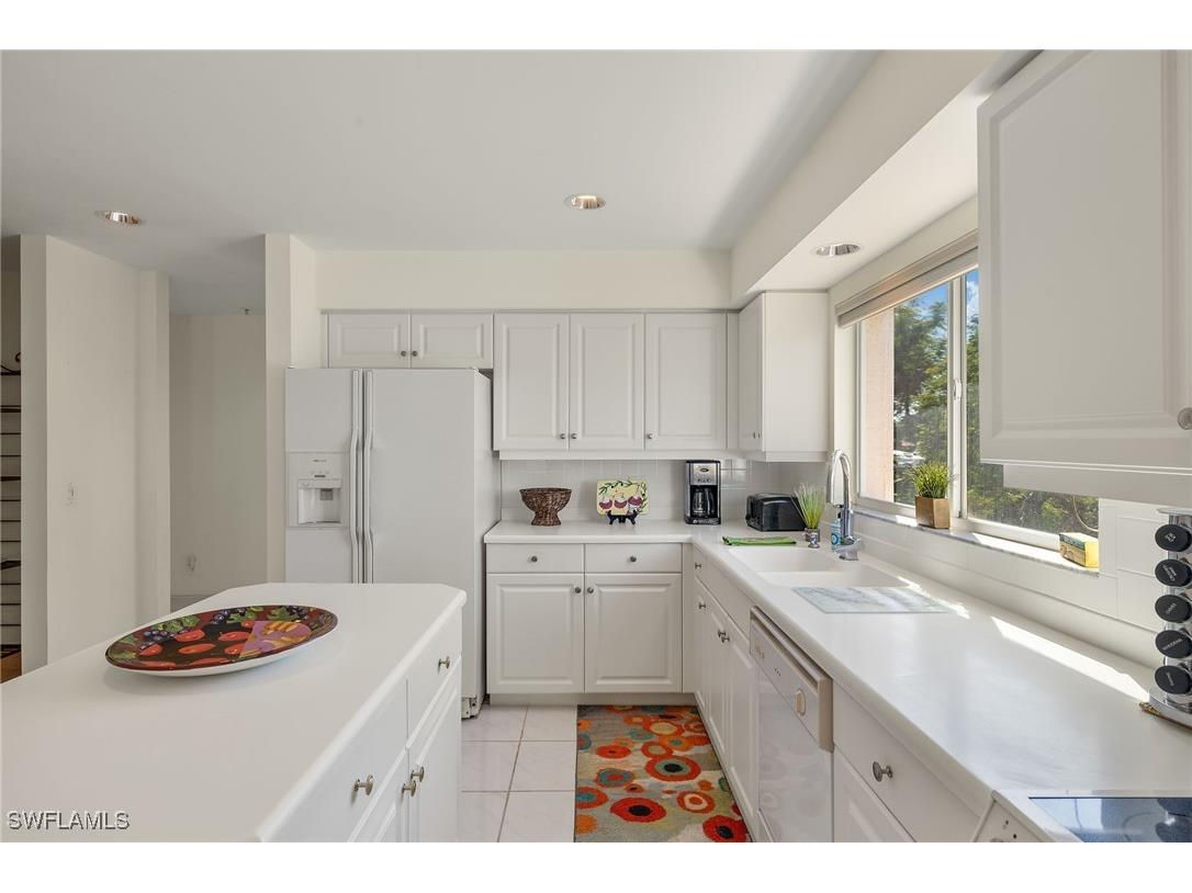 14811 Laguna Drive #101 Fort Myers FL 33908 225011574 image12