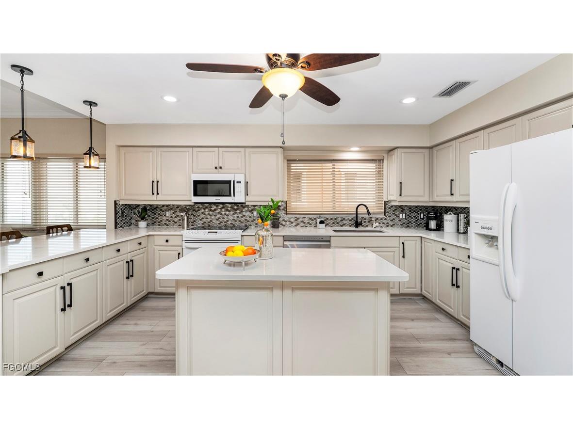 14811 Laguna Drive #202 Fort Myers FL 33908 2026004587 image6