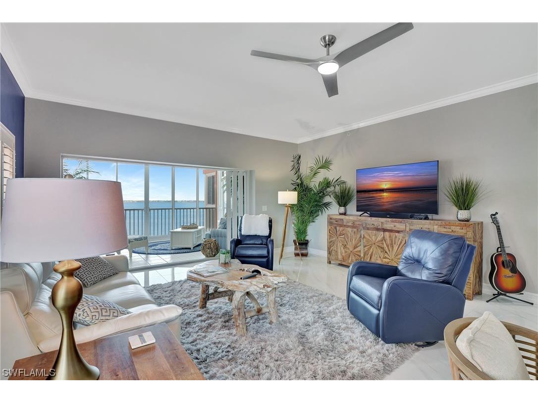 14813 Laguna Drive #201 Fort Myers FL 33908 223051777 image1