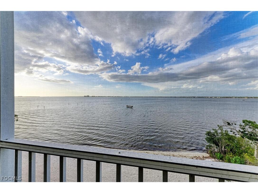 14813 Laguna Drive #401 Fort Myers FL 33908 2026012903 image25