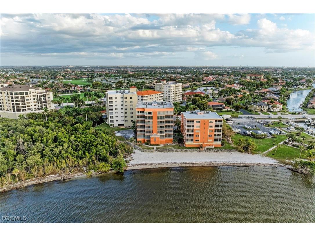 14813 Laguna Drive #401 Fort Myers FL 33908 2026012903 image4