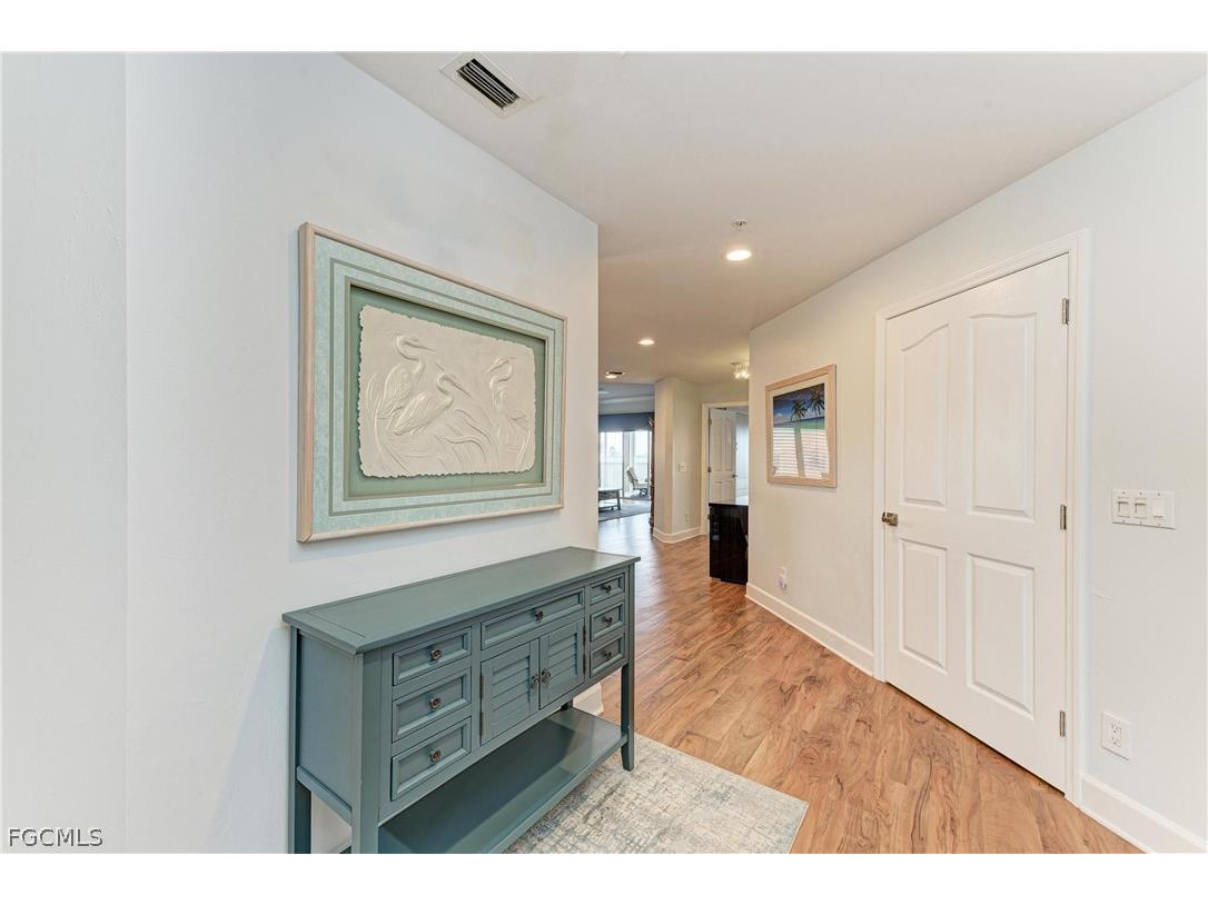 14813 Laguna Drive #401 Fort Myers FL 33908 2026012903 image9