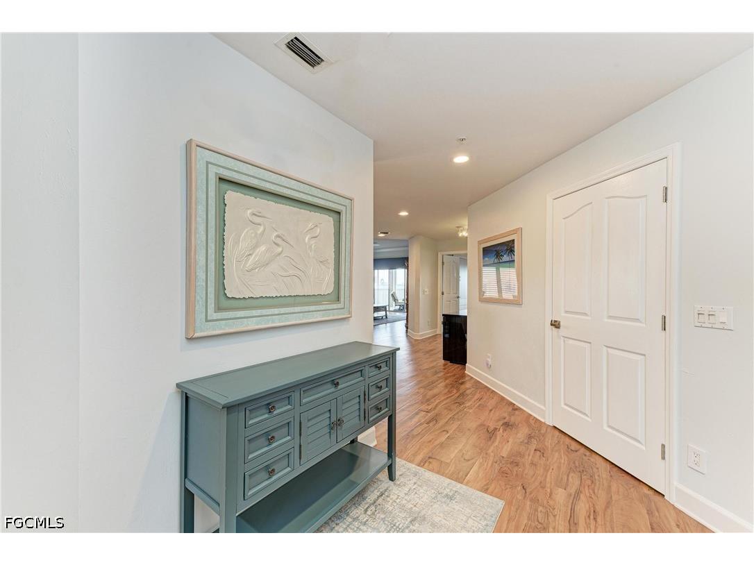 14813 Laguna Drive #401 Fort Myers FL 33908 2026019989 image6