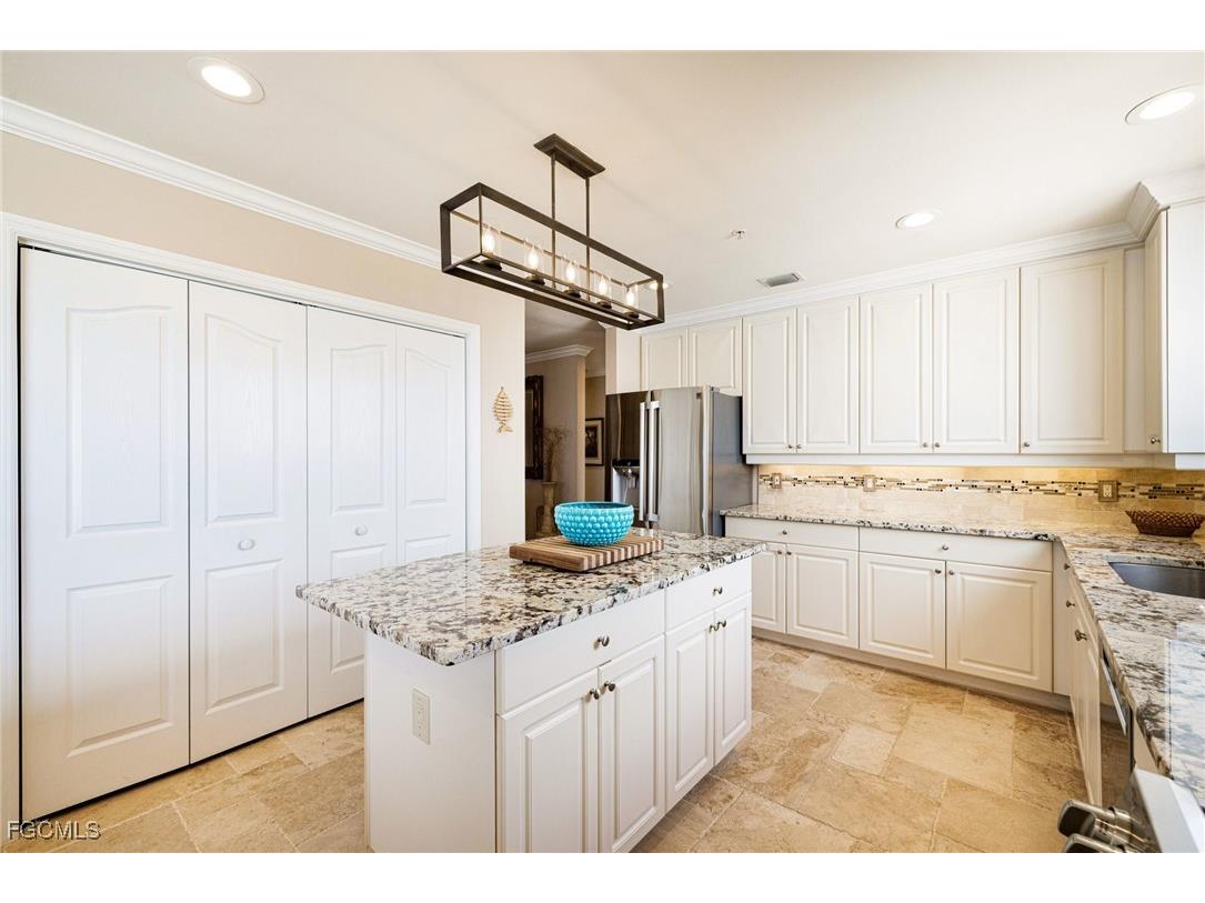 14813 Laguna Drive #PH-1B Fort Myers FL 33908 2025007927 image12