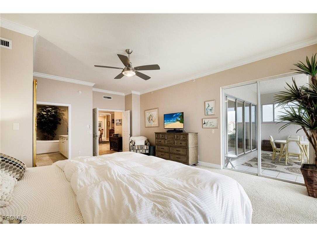 14813 Laguna Drive #PH-1B Fort Myers FL 33908 2025007927 image27