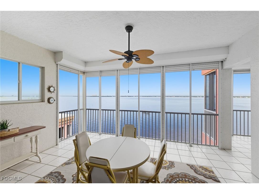 14813 Laguna Drive #PH-1B Fort Myers FL 33908 2025007927 image3