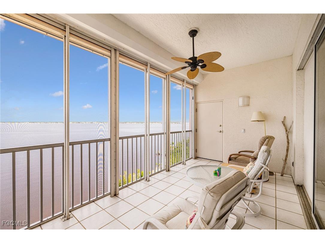 14813 Laguna Drive #PH-1B Fort Myers FL 33908 2025007927 image36
