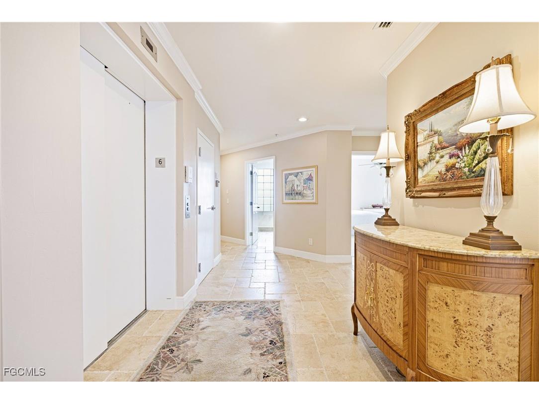 14813 Laguna Drive #PH-1B Fort Myers FL 33908 2025007927 image38