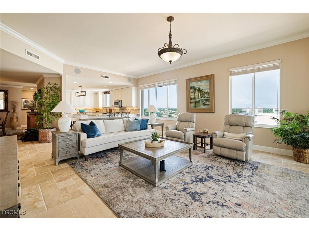 14813 Laguna Drive #PH-1B Fort Myers FL 33908 2025007927 image4