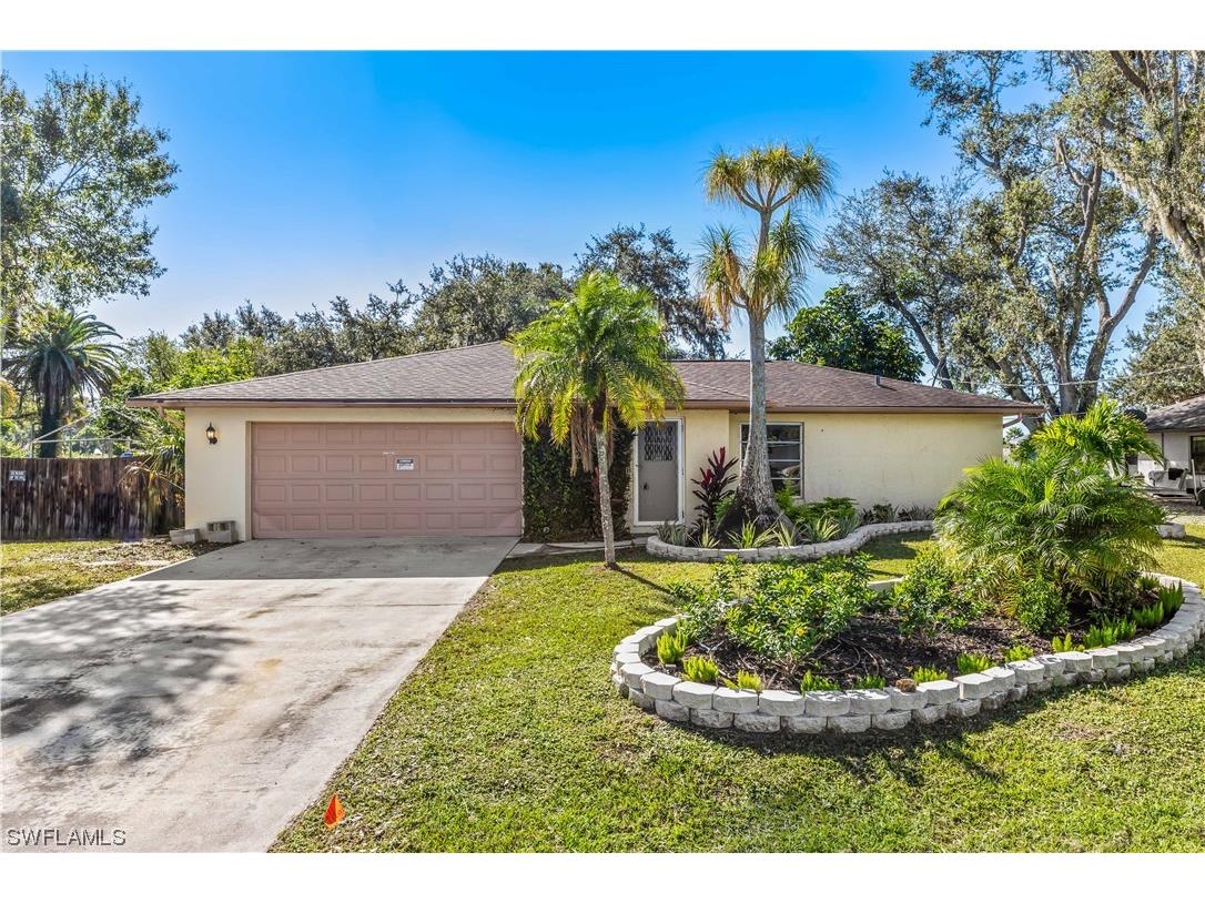 14813 Riverview Court Fort Myers FL 33905 223093102 image1