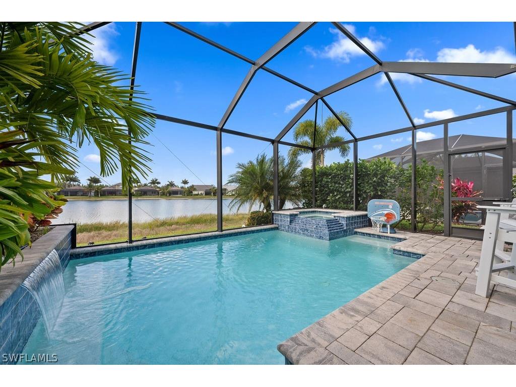 14815 Edgewater Circle Naples FL 34114 224040880 image1