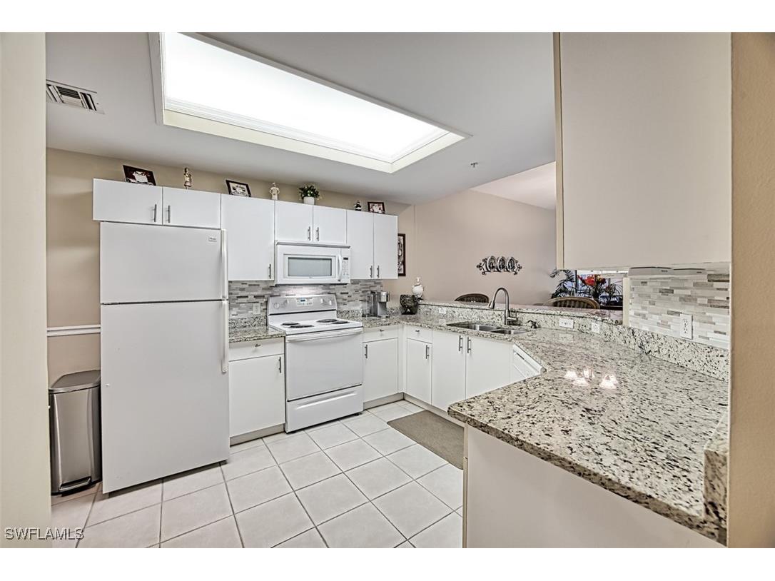 14817 Laguna Drive #102 Fort Myers FL 33908 225048705 image10