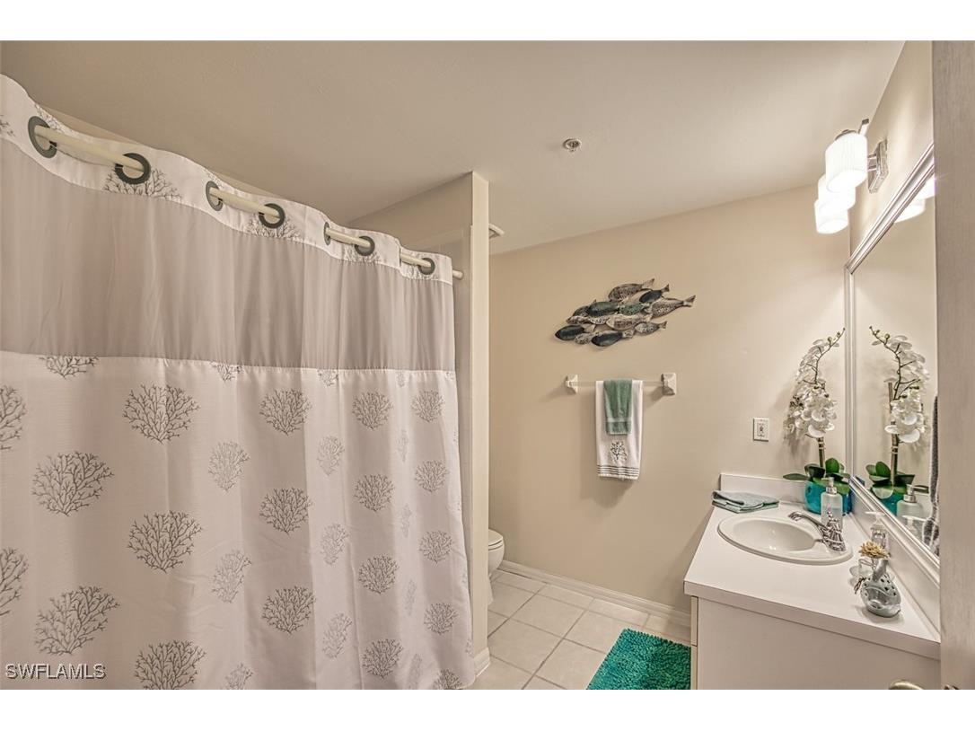 14817 Laguna Drive #102 Fort Myers FL 33908 225048705 image30