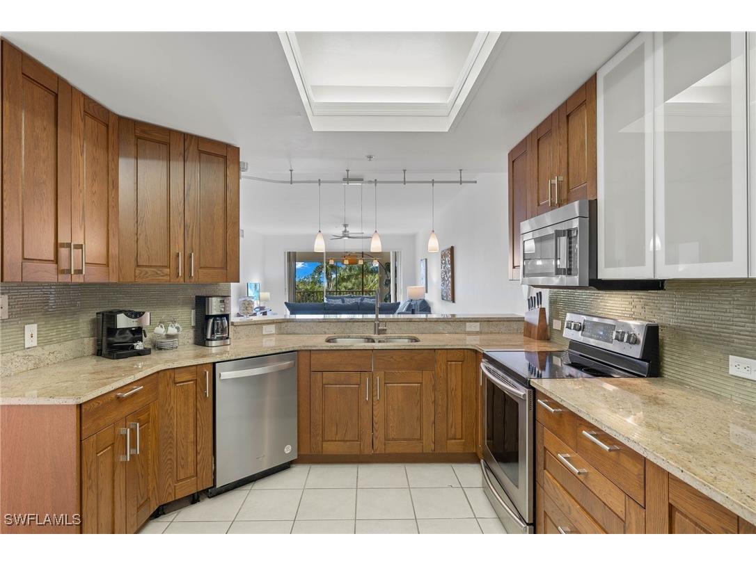 14817 Laguna Drive #203 Fort Myers FL 33908 225068880 image8