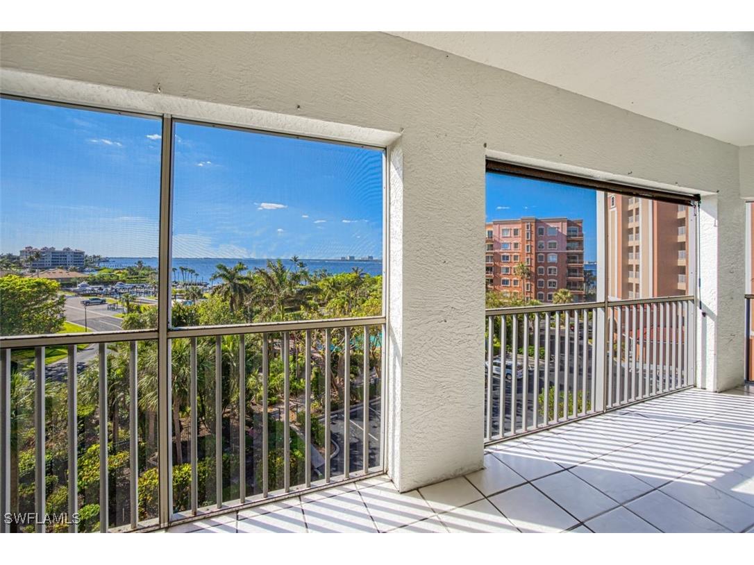 14817 Laguna Drive #403 Fort Myers FL 33908 225047194 image2