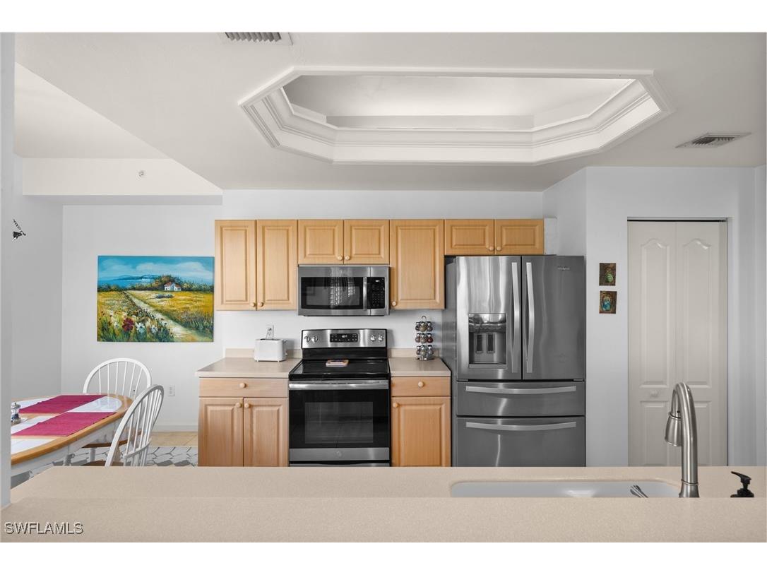 14819 Laguna Drive #203 Fort Myers FL 33908 224095706 image20