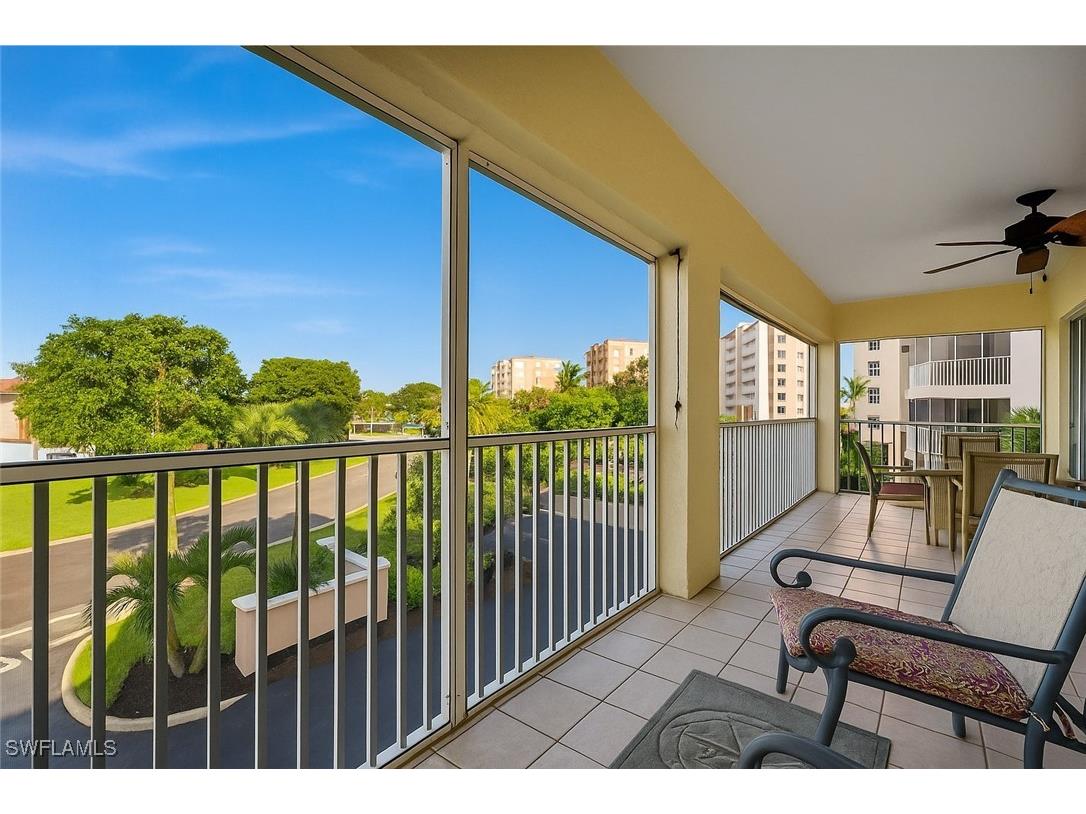 14819 Laguna Drive #203 Fort Myers FL 33908 224095706 image6