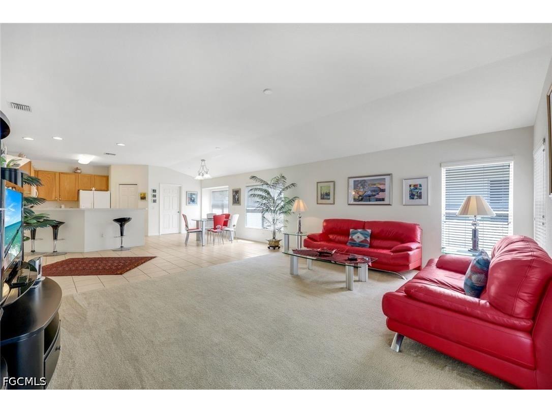14823 Calusa Palms Drive Fort Myers FL 33919 2026016100 image4